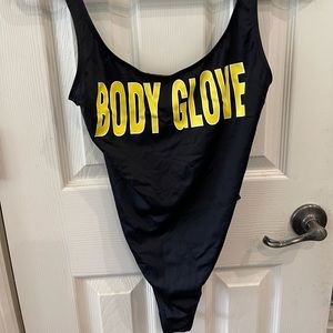 Body gloves swim suit